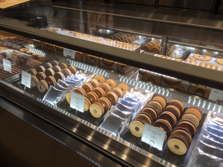 ラコリーナ近江八幡　バウムサブレ